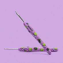 Load image into Gallery viewer, Wibbit the Neptunian Crochet Kit