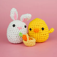 Load image into Gallery viewer, Tiny Carrot and Basket Accessory Kit