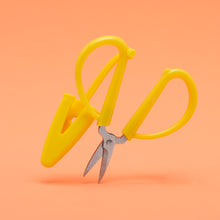 Load image into Gallery viewer, Wee Woobly Scissors
